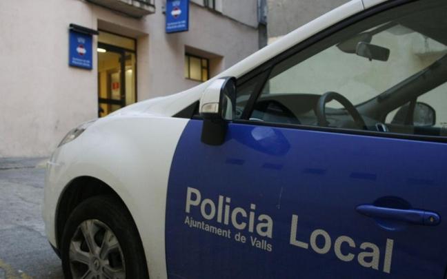 Un vehículo municipal.