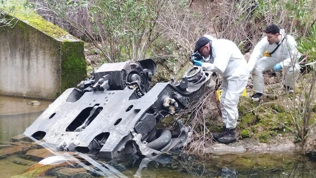La Guardia Civil investiga la pieza del eje de un tren encontrada cerca del lugar del accidente ferroviario de Adamuz