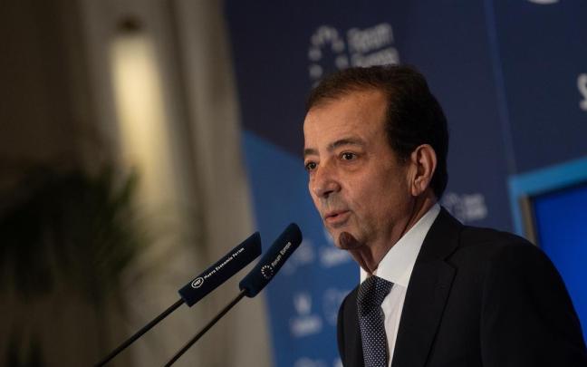 El expresidente de la Junta de Extremadura Guillermo Fernández Vara en una foto de archivo.