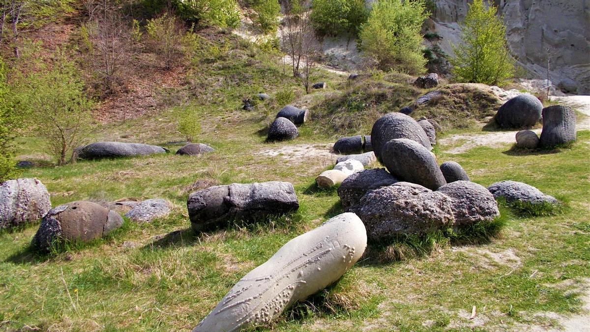 Trovants, las piedras que "crecen".