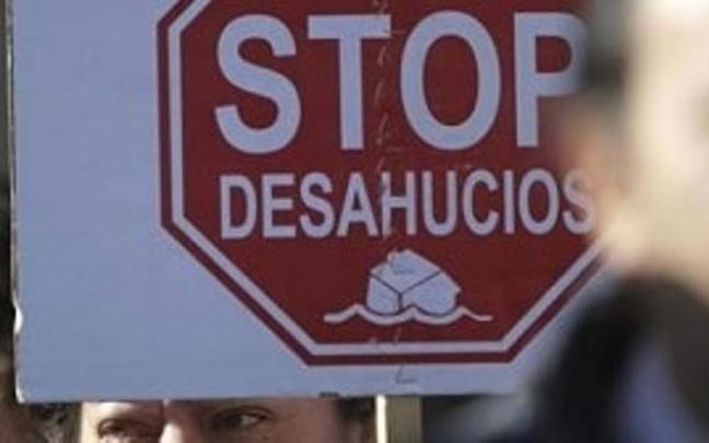 Lema Stop desahucios.