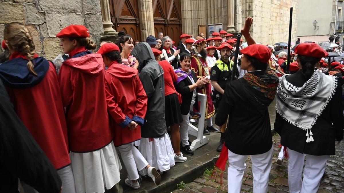 Todavía hay quienes dan la espalda a la compañía Jaizkibel.