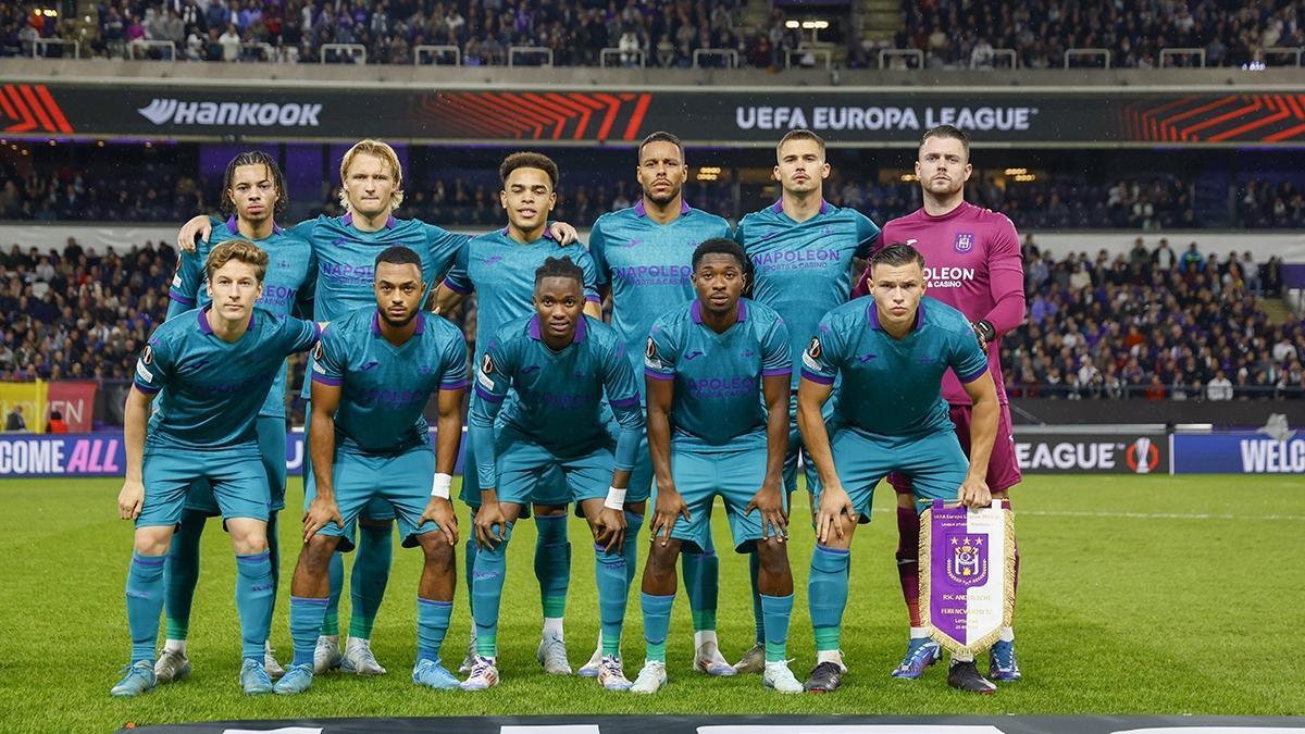 Once titular del Anderlecht en la primera jornada de la Europa League, contra el Ferencvaros. / RSC ANDERLECHT