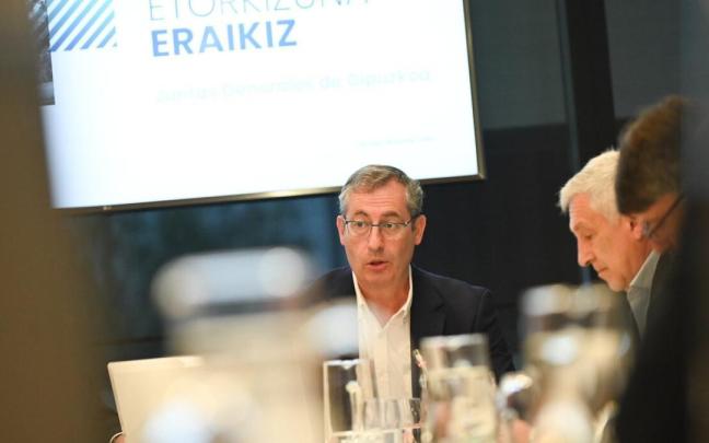 Markel Olano comparece para explicar el trabajo hecho por la est