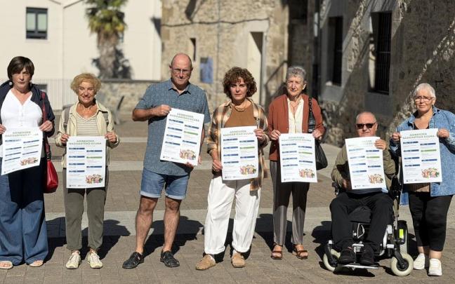 Representantes municpales y de los colectivos que han impulsado la programación.