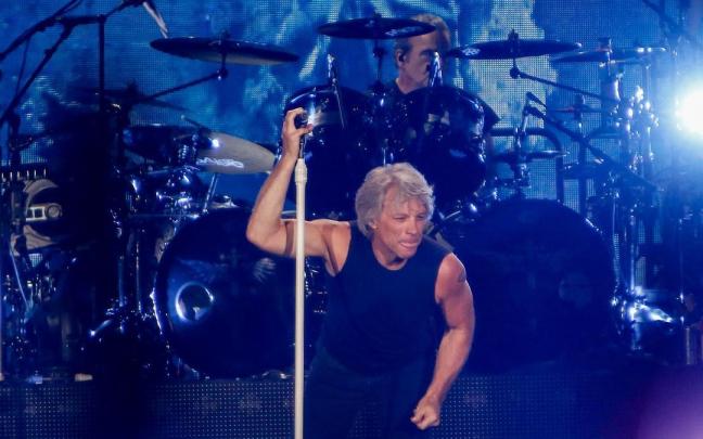 Jon Bon Jovi durante un concierto.