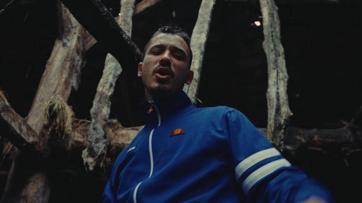 Imagen del videoclip de 'Xirimiri'