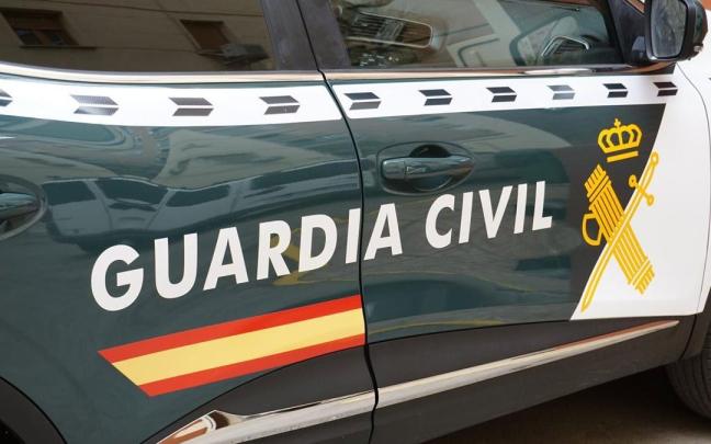 Un vehículo de la Guardia Civil