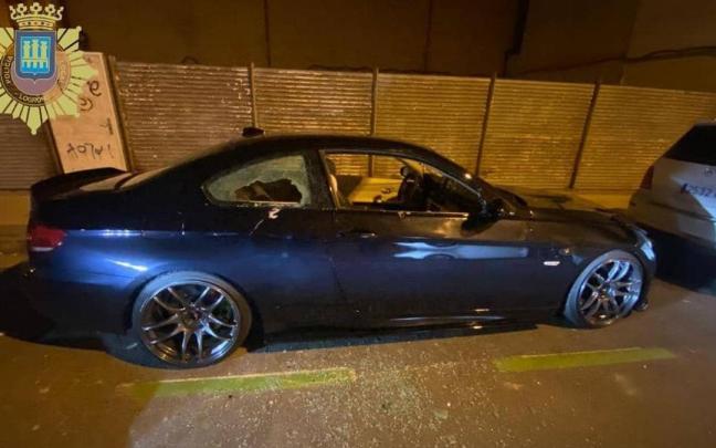 Un padre destroza el coche de su hijo para evitar que condujera ebrio.