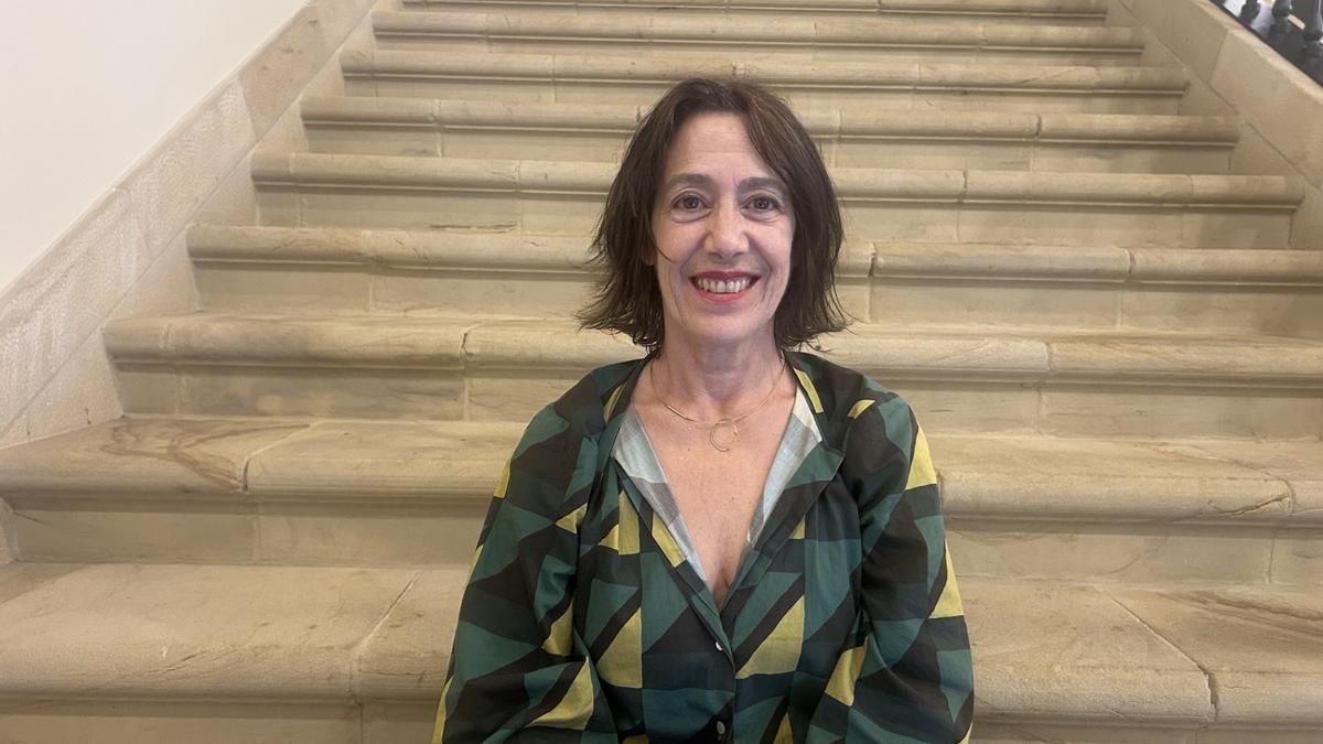 Maritxu Intxausti, profesora de pintura en Lobiano