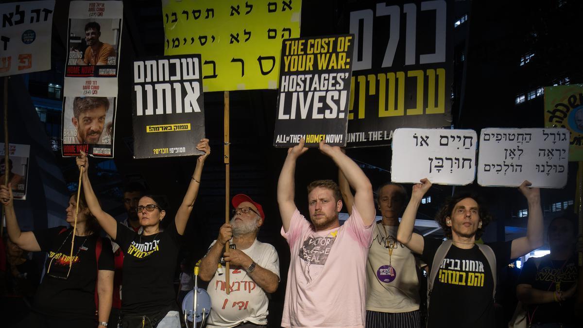 Celebraciones en Tel Aviv tras la consecución del acuerdo entre Israel y Hamás