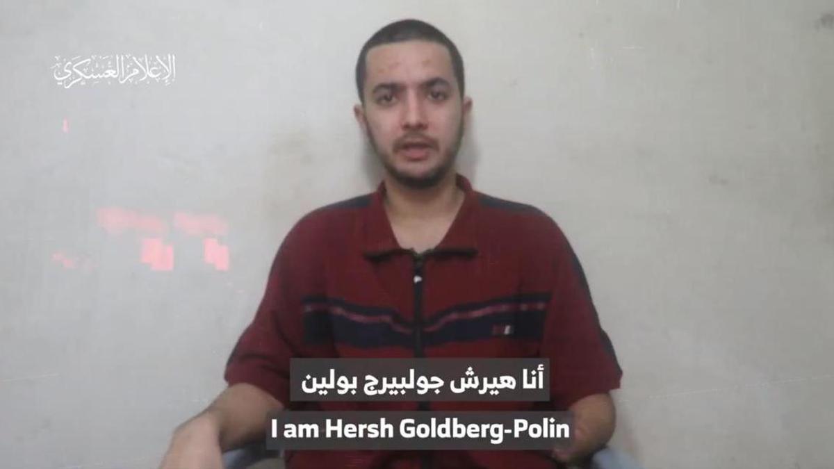 El rehén israelí Hersh Goldberg-Polin en el vídeo.