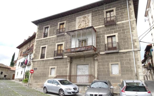 Artziniega trabaja por la accesibilidad en el municipio