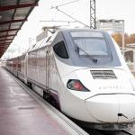Un tren de alta velocidad de Renfe.