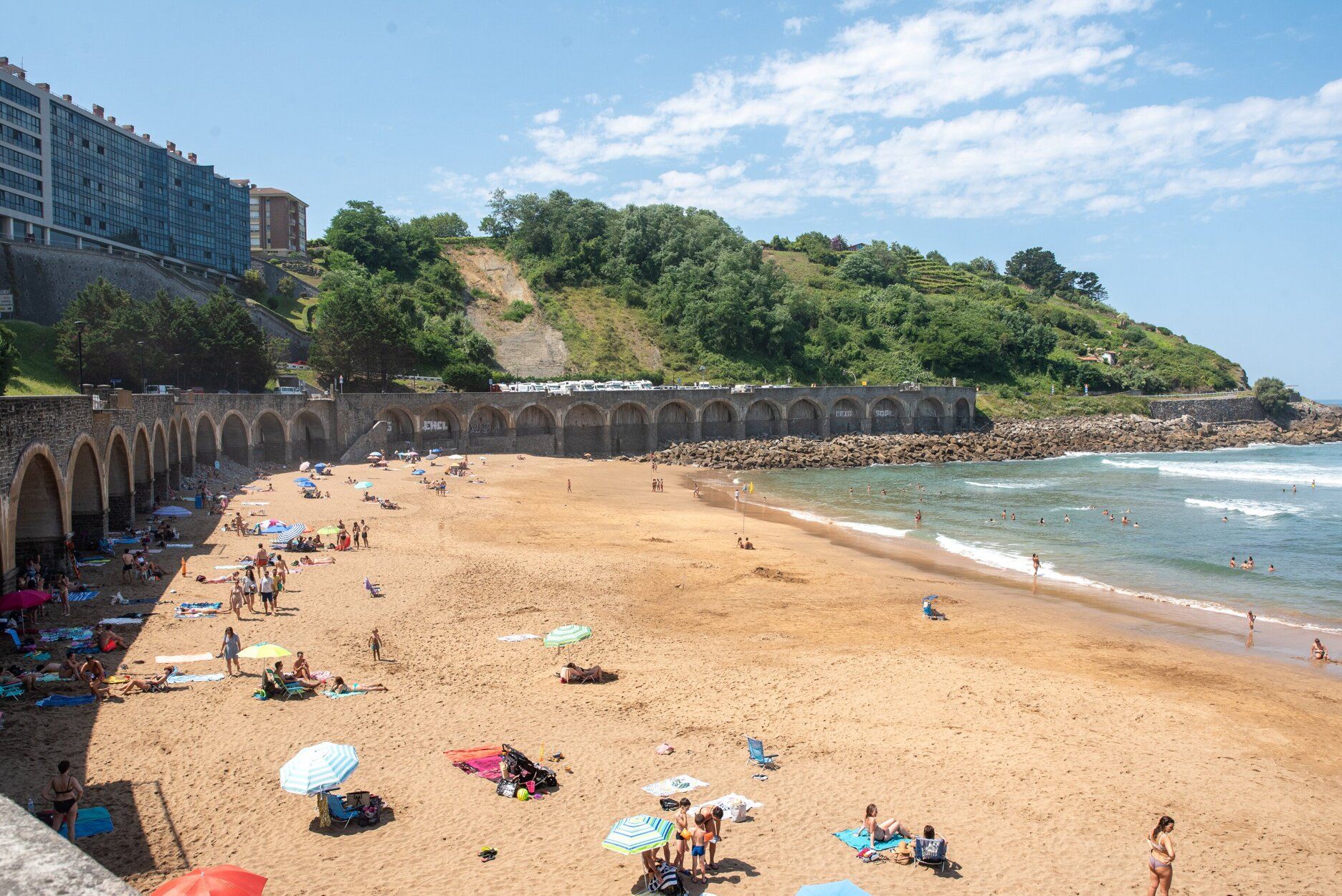 La playa de Gaztetape.