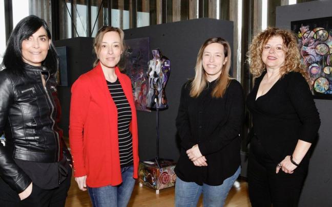 Exposici&oacute;n 'Fortes Insenta', de ocho artistas alavesas, en Ataria