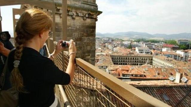 Arabako Aldundiak ia 1,6 milioi euro inbertituko ditu Arabako Turismo Plataforma Adimenduna abiatzeko.