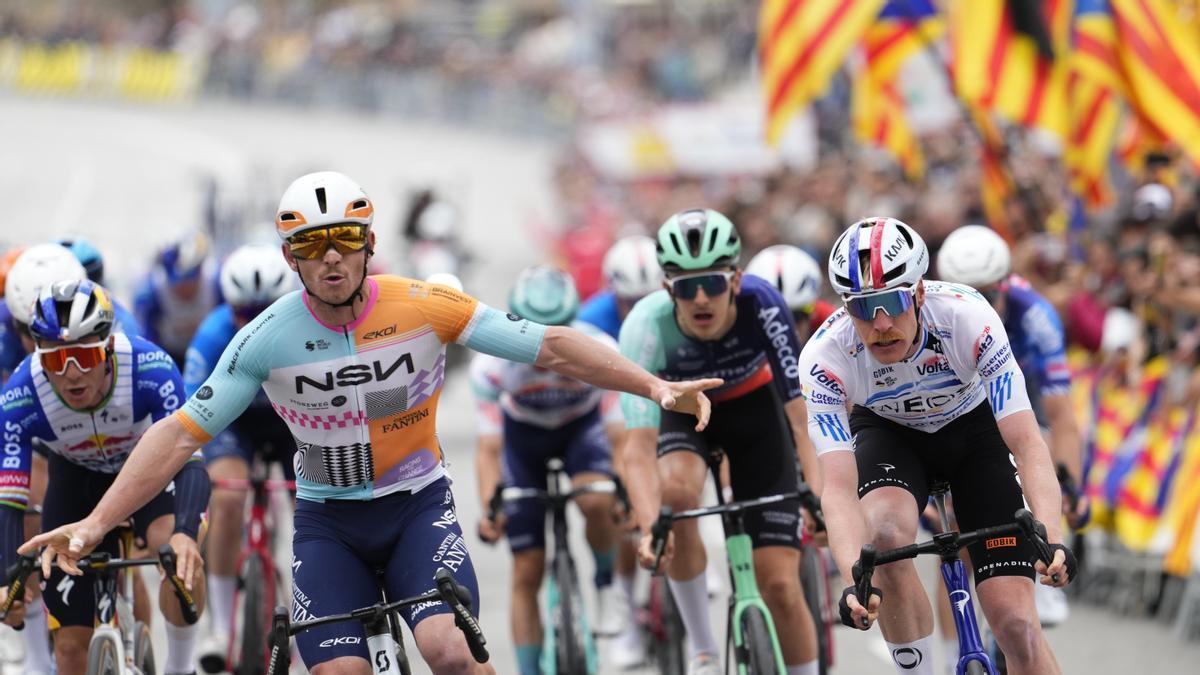 Gilmore, del NSN, vence la etapa final de la Volta.