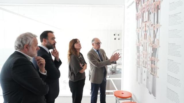 La consellera Núria Montserrat visita Euskadi para conocer su modelo de ciencia, tecnología e innovación.