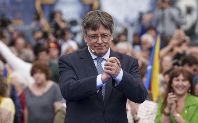 Puigdemont, en el acto en el que ha participado este sábado en Elna. / EFE Puigdemont, en el acto en el que ha participado este sábado en Elna.