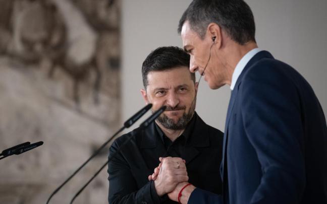 Pedro Sánchez y el presidente de Ucrania, Volodímir Zelenski.