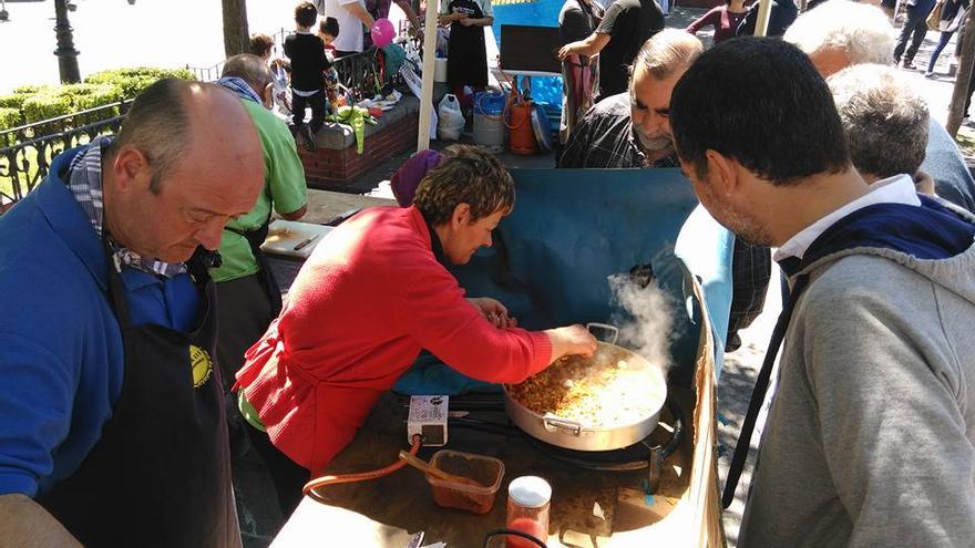 Para participar en el concurso de paellas hay que tener más de 18 años