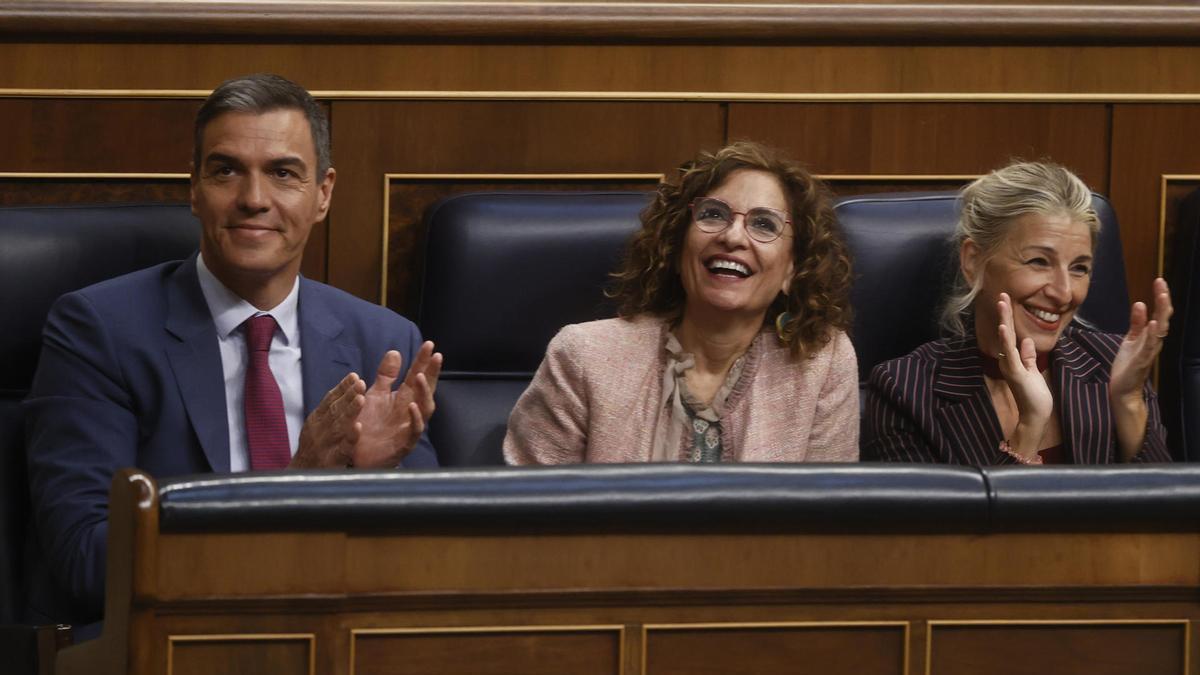 Sánchez, Montero y Díaz en el pleno en del Congreso de los Diputados.