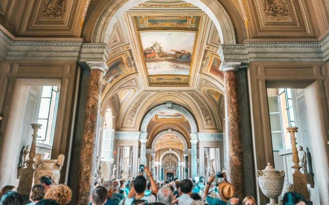 Imagen del interior de los museos de la Ciudad del Vaticano. Imagen del interior de los museos de la Ciudad del Vaticano.