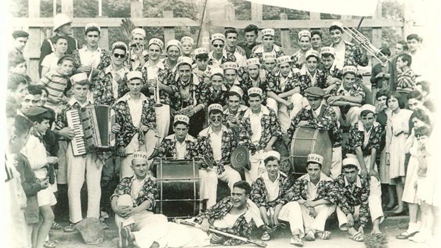 Una de las primeras fotos de la agrupación, en 1956.