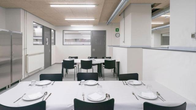 Gasteizko Udalak 427.300 euroan lizitatuko du Bidelan jantoki sozialaren datozen bi urteetarako kudeaketa.