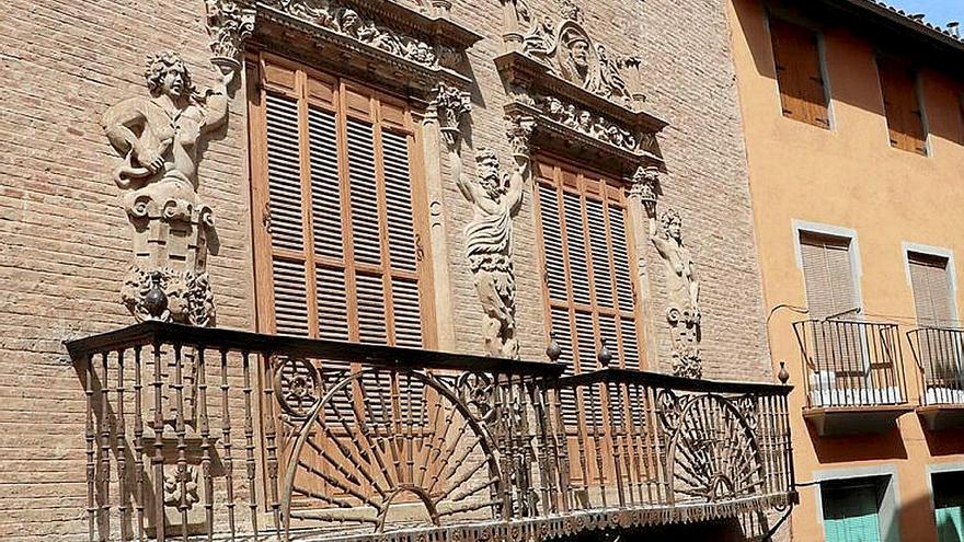 Casa del Almirante, sede de la concejalía y de la EPEL Tudela Cultura.