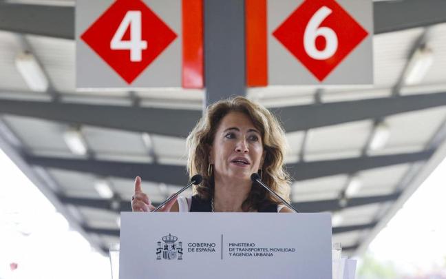 La ministra de Transportes en funciones, Raquel Sánchez, visita la estación ferroviaria de Xàtiva. La ministra de Transportes en funciones, Raquel Sánchez, visita la estación ferroviaria de Xàtiva.