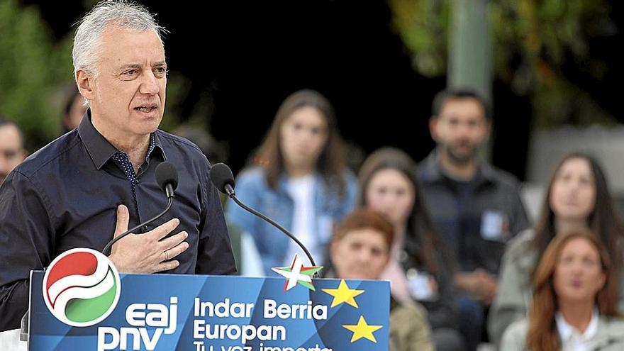 El lehendakari Iñigo Urkullu, ayer durante su intervención en el mitin que el PNV celebró en el barrio getxoztarra de Algorta.