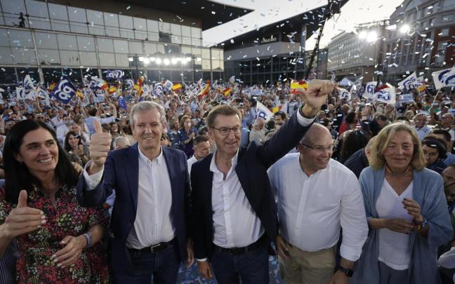 Acto de cierre de campaña de Feijóo en A Coruña