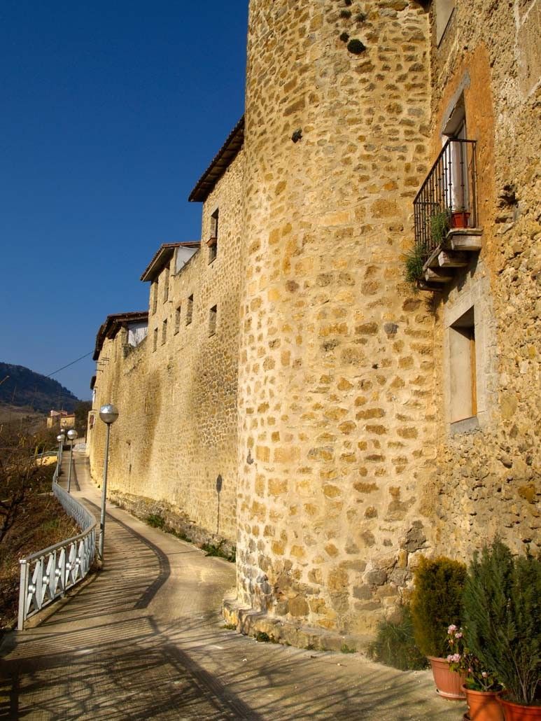 Muralla de Antoñana