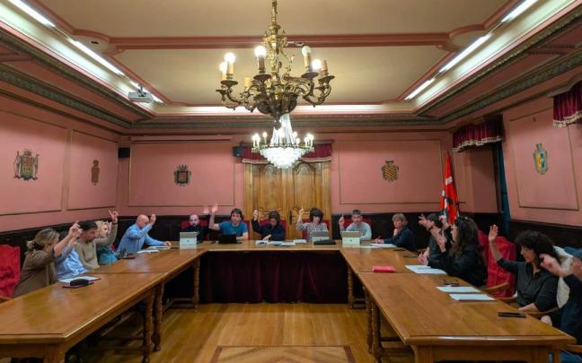 Votación del II Plan de Igualdad de Género en el pleno del Ayuntamiento de Azpeitia