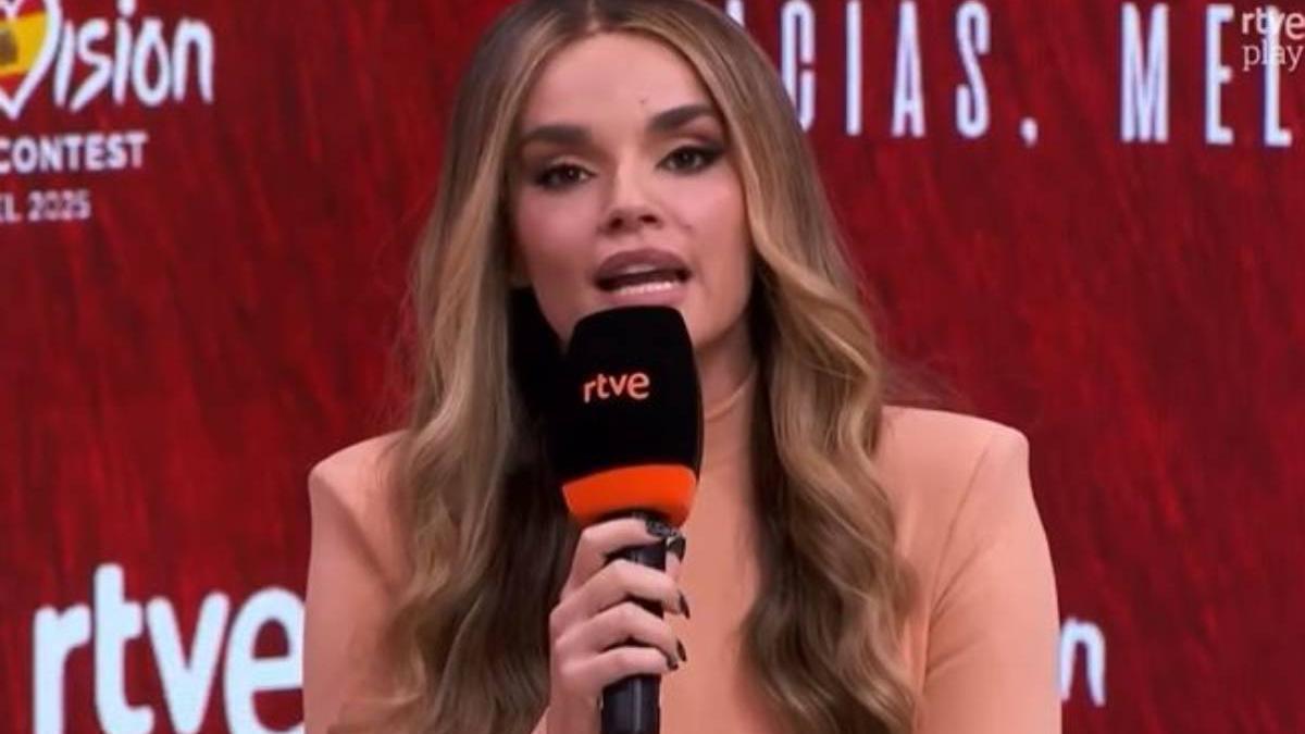 Melody en la rueda de prensa de RTVE