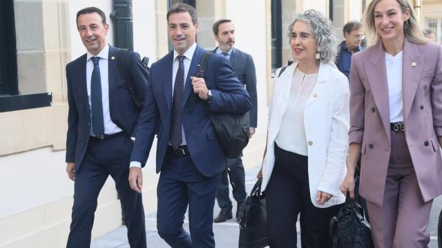 En imágenes: Pleno de política general en el Parlamento Vasco