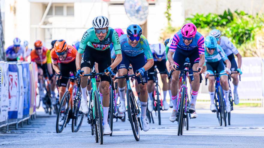 Iván Cobo, vencedor de la clásica griega.