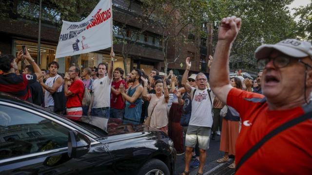 Imagen de la concentración en Madrid en protesta por el desahucio de Mari Carmen