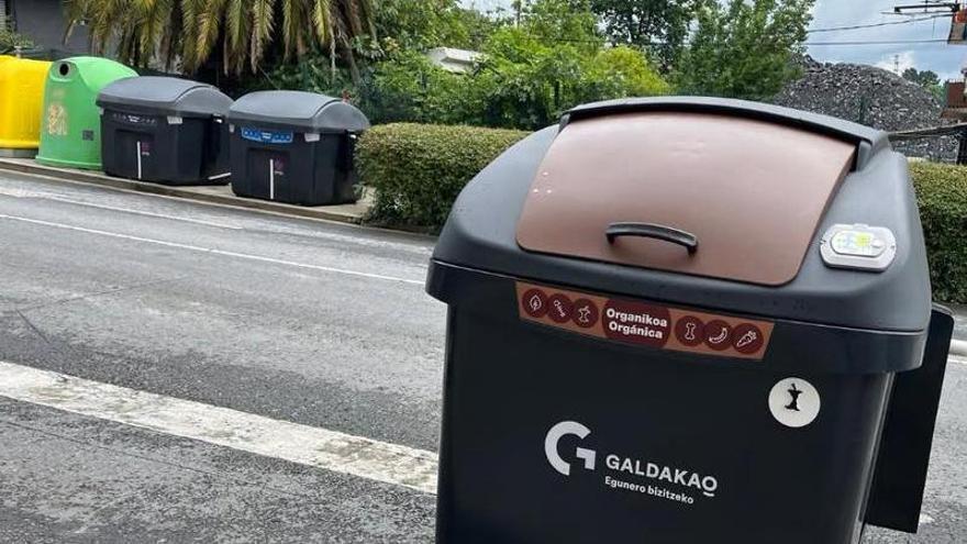 Los contenedores marrones estarán abiertos hasta el 30 de junio