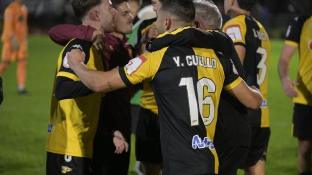 Los jugadores del Portu perseguirán ante el Alavés hacer goles como el logrado ante el Valadolid en una fecha acorde que no coincide con el partido del Athletic. / GAIZKA PORTILLO