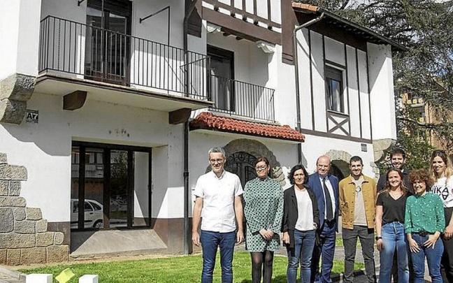 Reunión que se llevó a cabo ayer en el edificio Oriaburu. | FOTO: N.G.