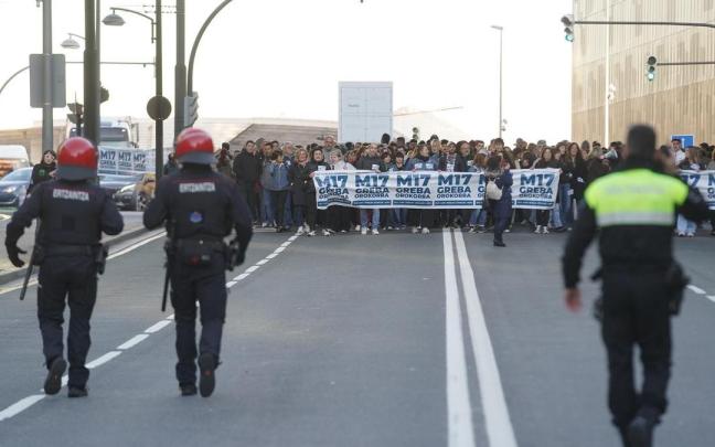 La huelga general del 17 de marzo, en imágenes