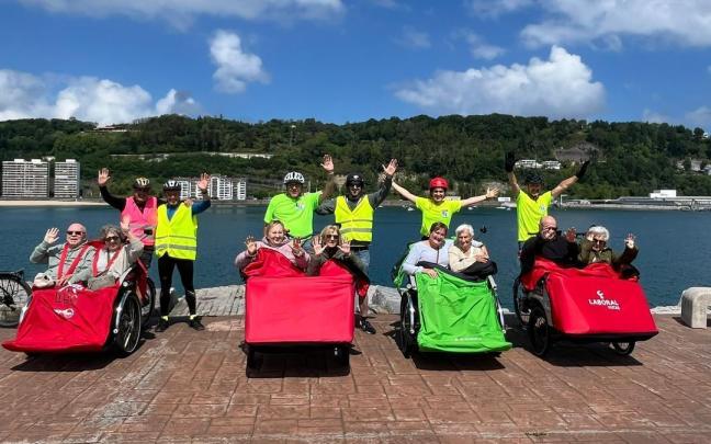 La Asociación Nagusilan acompaña a personas mayores en situación de soledad.