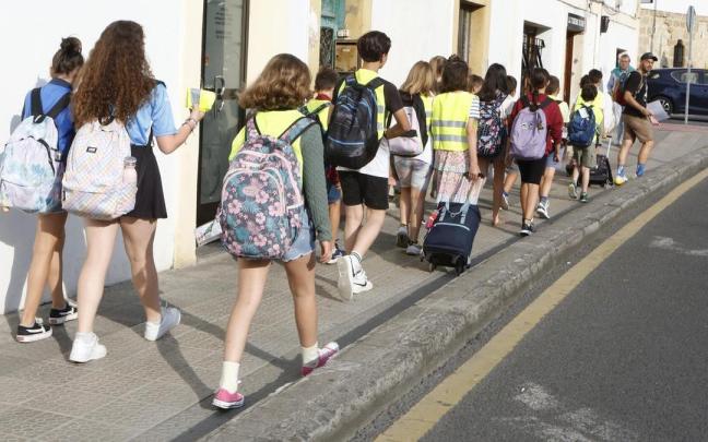 La iniciativa pretende aliviar la carga que supone la compra de material para afrontar el inicio del nuevo curso.