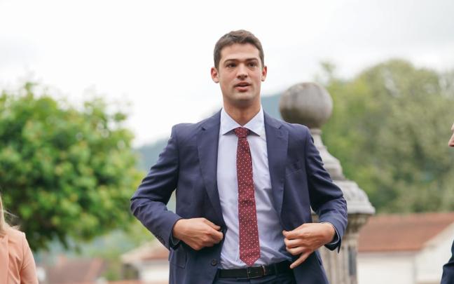 El portavoz de la formación nacionalista en el Parlamento Vasco, Joseba Díez Antxustegi.