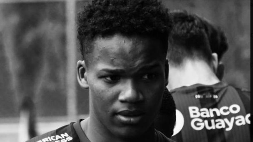 El futbolista ecuatoriano Miguel Nazareno