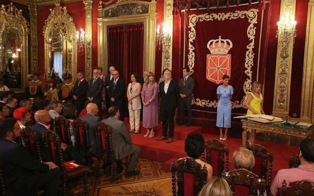 El Gobierno de Navarra, el día que tomaron posesión los consejeros El Gobierno de Navarra, el día que tomaron posesión los consejeros
