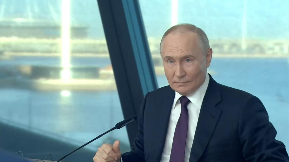 Putin durante la entrevista con las principales agencias de noticias mundiales.